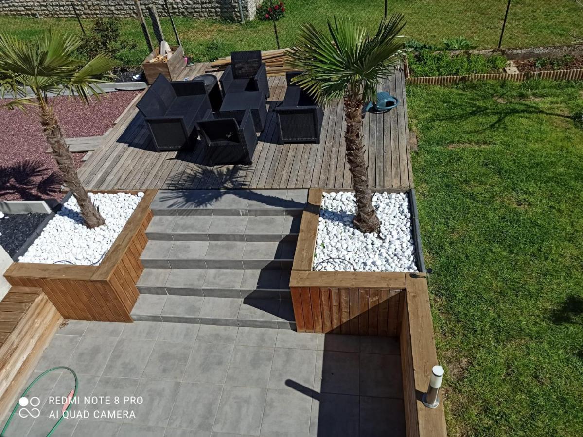 Appartement 100m2, indépendant dans notre maison avec petit déjeuner Garennes-sur-Eure Esterno foto