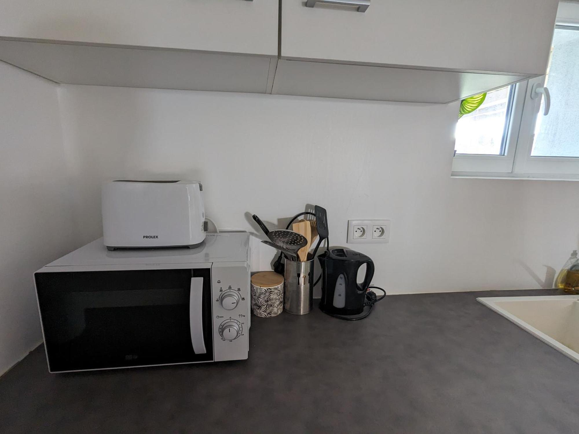 Appartement 100m2, indépendant dans notre maison avec petit déjeuner Garennes-sur-Eure Esterno foto